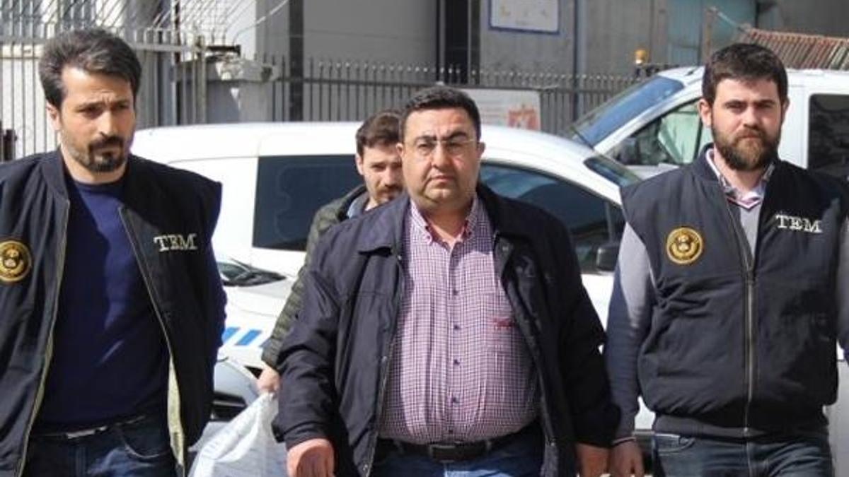 Sahil Güvenlik Bölge Komutanlığına operasyon: 26 gözaltı