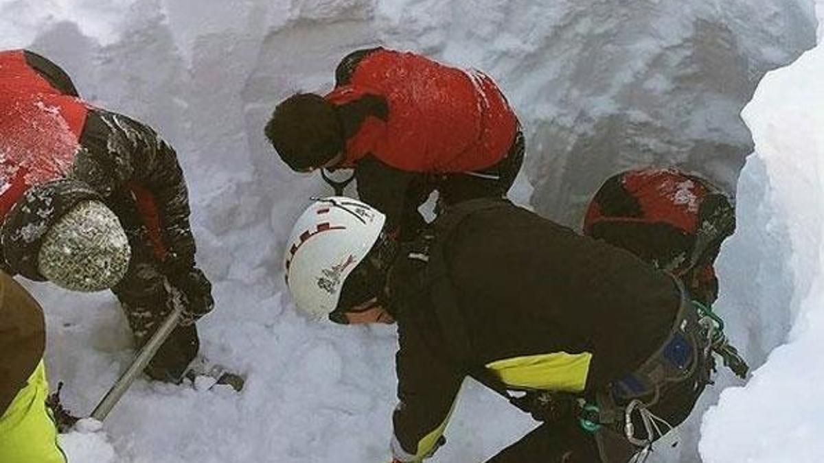 Avusturya’da kayak merkezine çığ düştü: 3 ölü