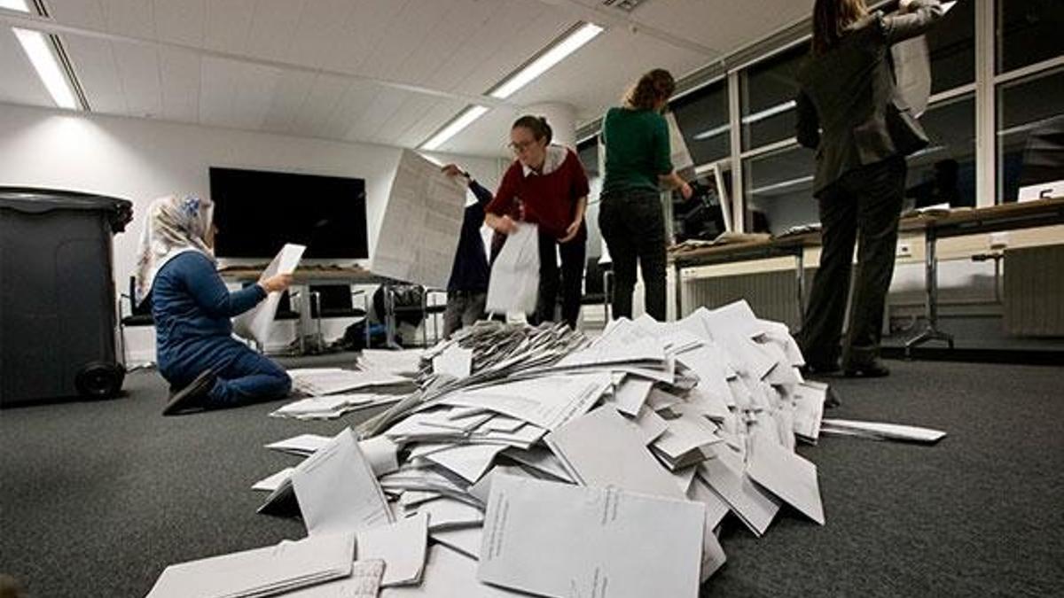 Hollanda'da seçim sonuçları belli oldu!