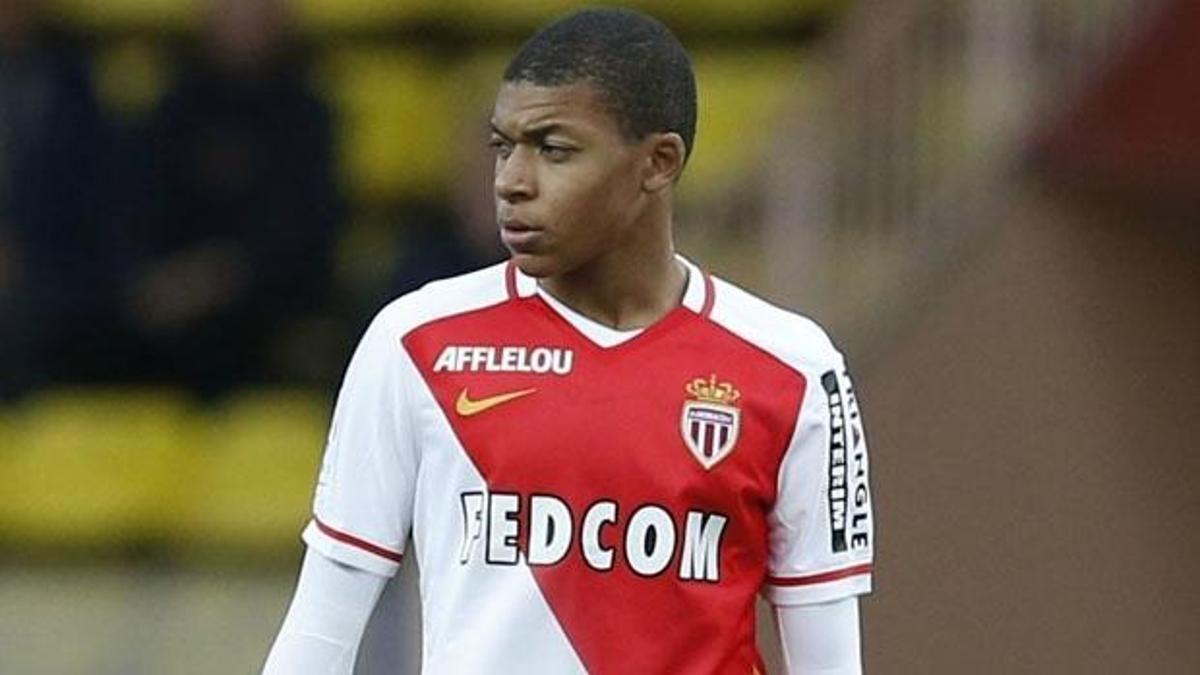 Mbappe ilk kez Fransa Milli Takımı'nda
