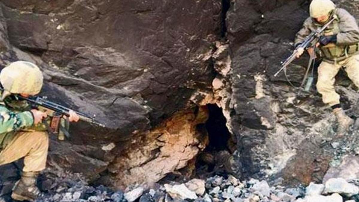 İki genç teğmenin kahramanlık hikayesi! O mağaradan böyle çıktılar