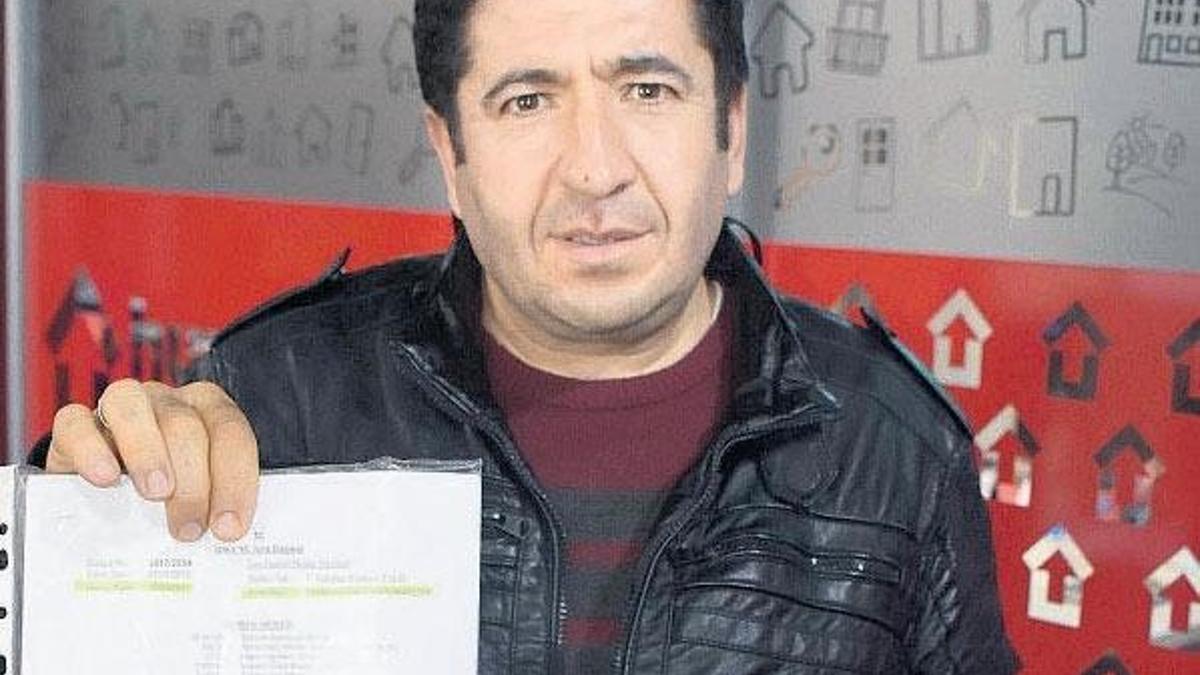 Devlet ensesinde unuttuğu iki iğne için 26 bin lira borç çıkardı