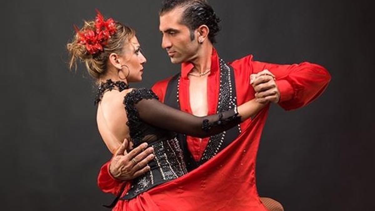 İstanbul Gitar Üçlüsü eşliğinde tango rüzgarı