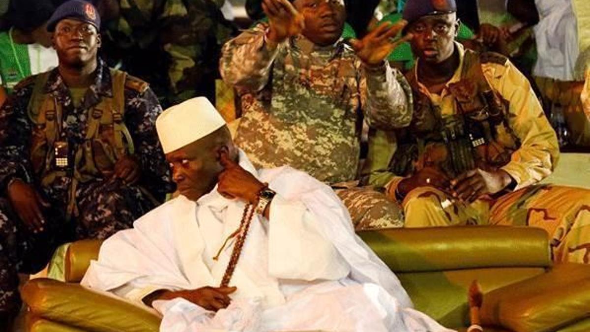 Gambiya'da Jammeh ülkeyi terk edeceğini açıkladı