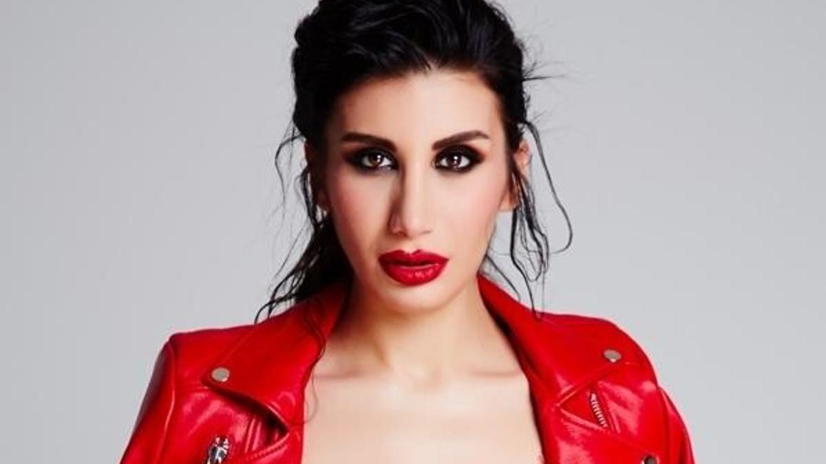 İrem Derici aileye girdi!