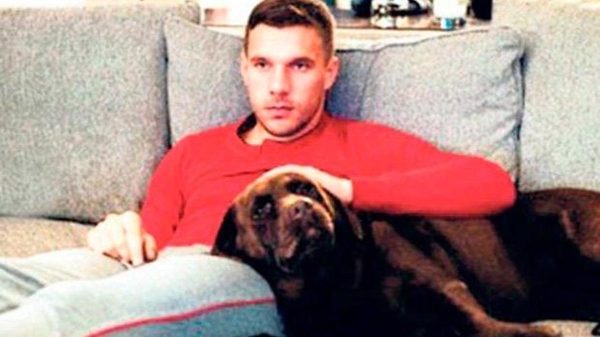 Bakın Podolski nerede görüntülendi!..