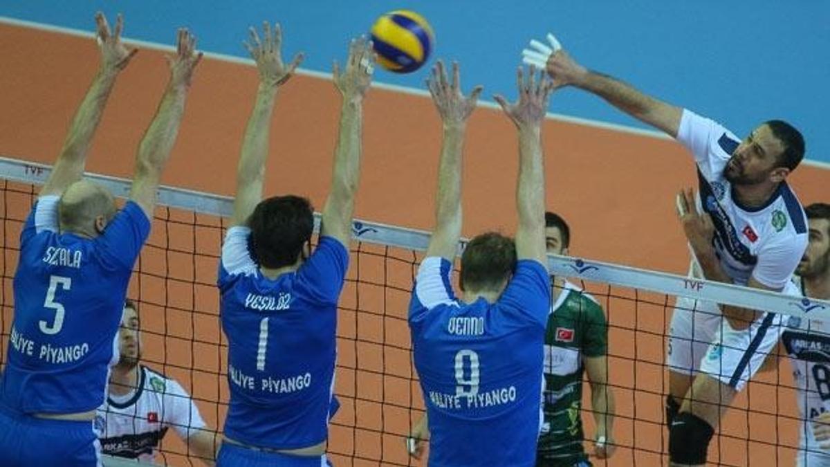 Arkas Spor, CEV Şampiyonlar Ligi'ne veda etti