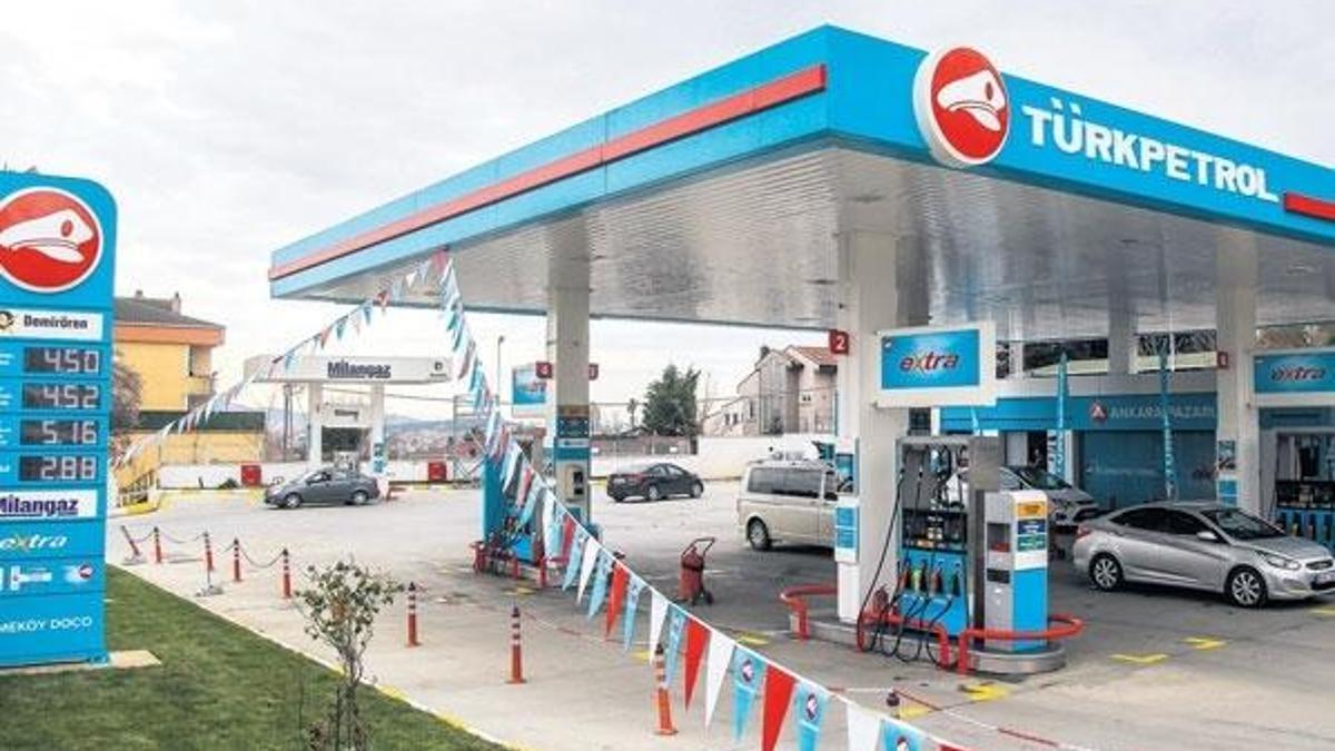 Türkiye’nin en meşhur şapkası Demirören’in