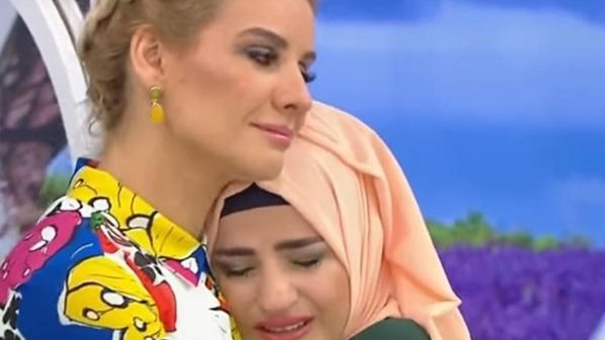 Esra Erol ağlayarak veda etti