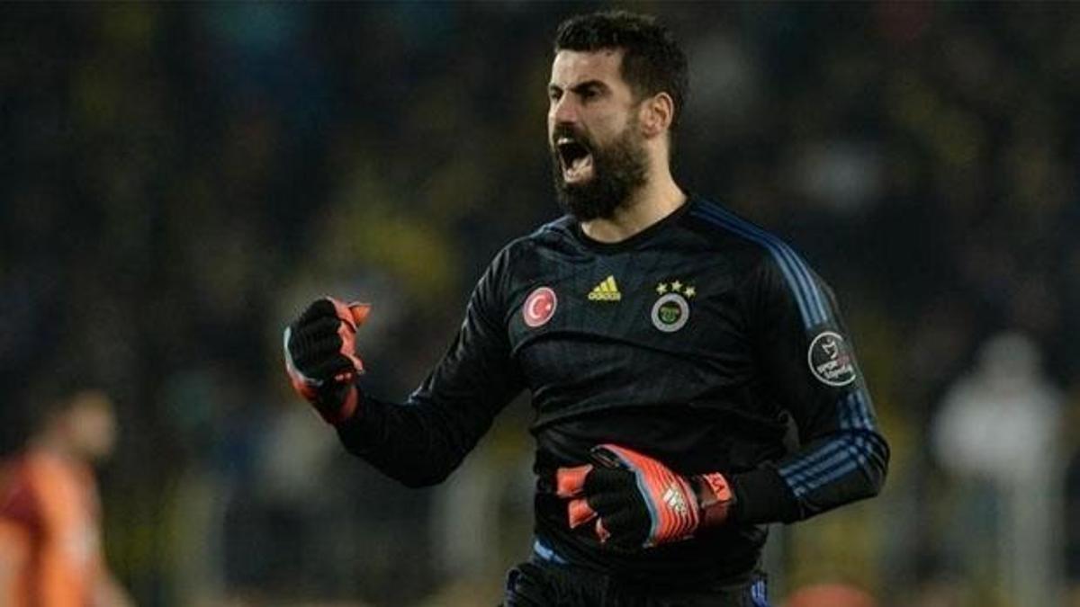 Fenerbahçe'de Volkan Demirel sevinci