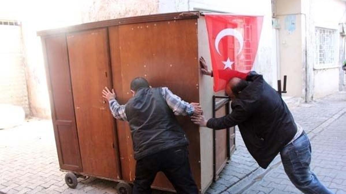 Yürek dayanmaz! Kemal Sunal'ın filminden esinlendi!