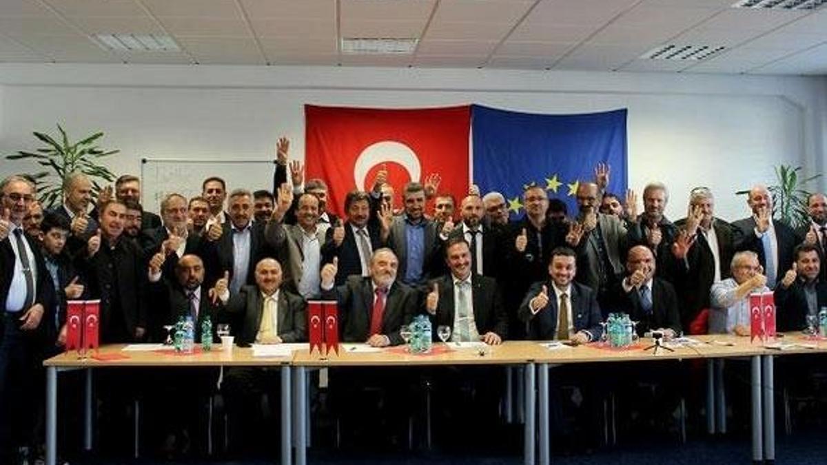 Avrupalı Milli Görüşçüler "evet" dedi