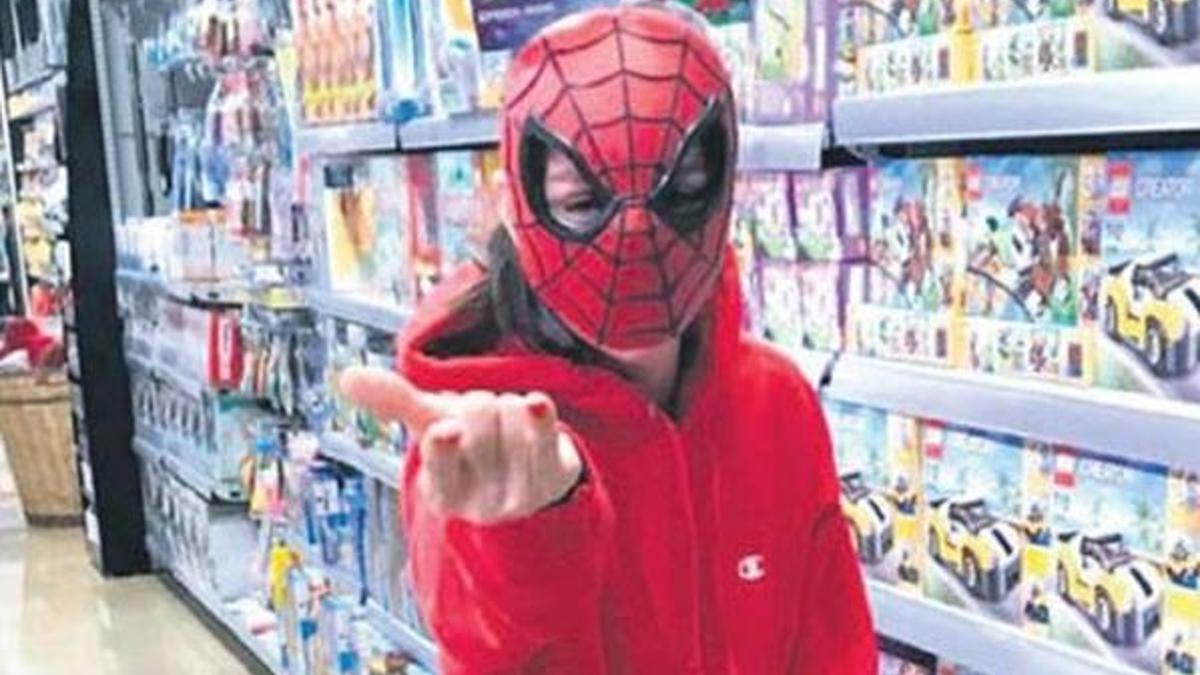 Örümcek kadın Yasemin Özilhan!