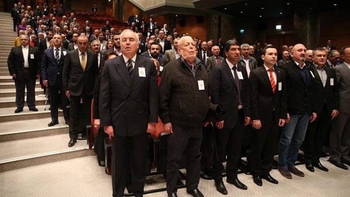 FETÖ krizinin ardından Galatasaray'da 4 istifa