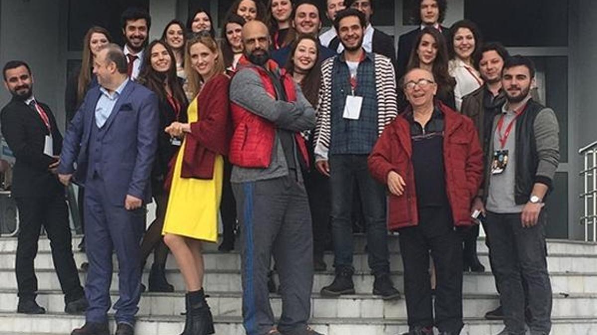 Söyleşi sonrası parkta spor yaptılar
