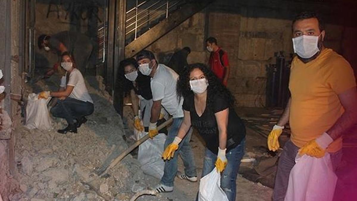 'Mesut Komiser' Şevket Çoruh'tan 'Baba' hareket!
