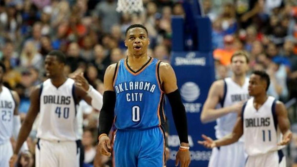 Westbrook'tan tarihi 'triple double'