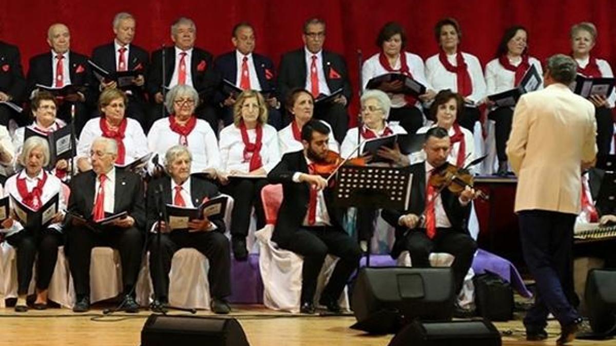 Beyaz saçlılar tam not aldı!