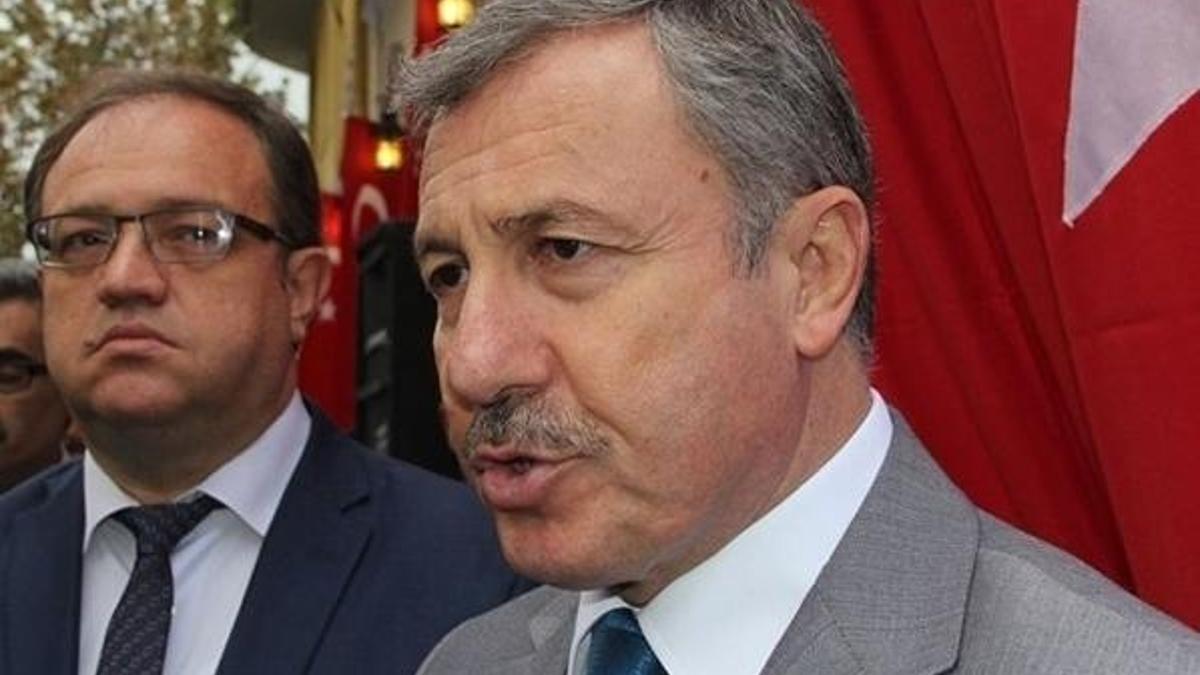 AK Partili Özdağ'dan bomba Adil Öksüz iddiası