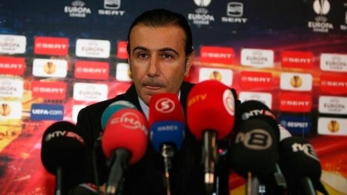 Galatasaray, 'sihirbaz'ı getiriyor!