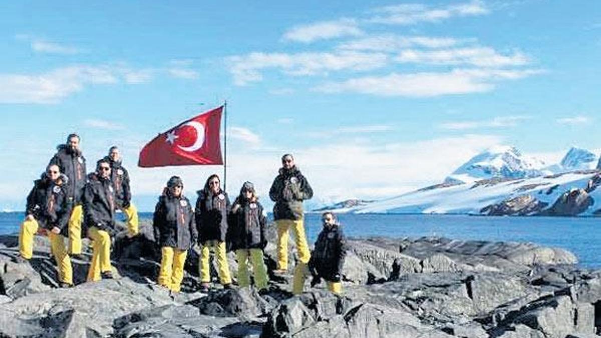 Türkiye Antarktika’ya bilim üssü kuruyor
