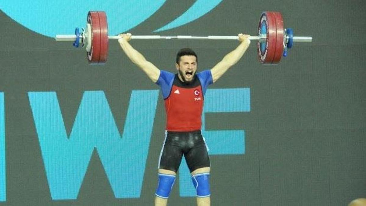 Ahmet Turan Okyay, koparmada bronz madalya kazandı