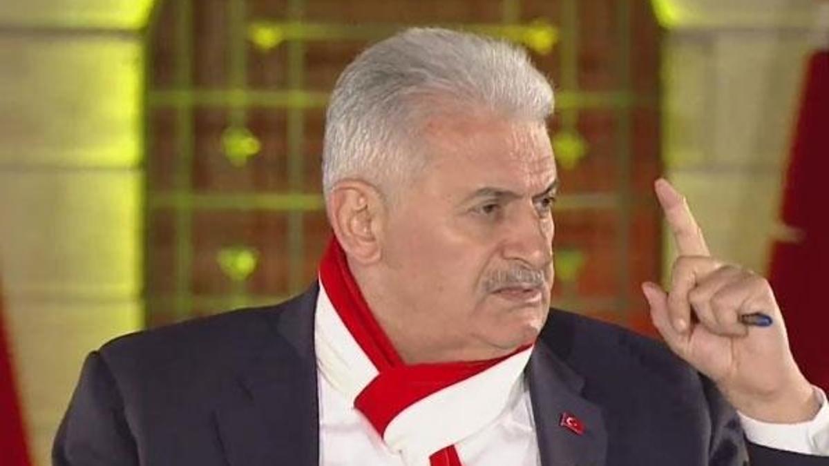 Başbakan Yıldırım gençlerin sorularını yanıtladı