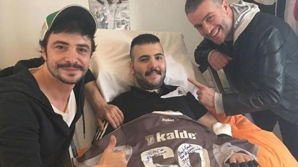Maganda kurbanını ziyaret ettiler!