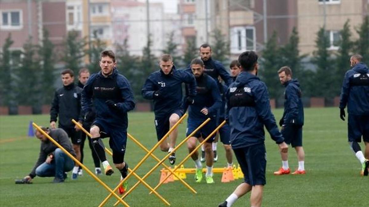 Başakşehir eksik çalıştı