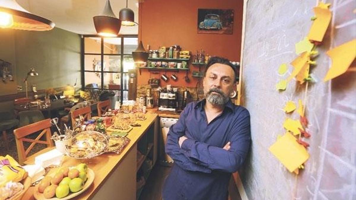 Anti Kafe'de herkes ev sahibi