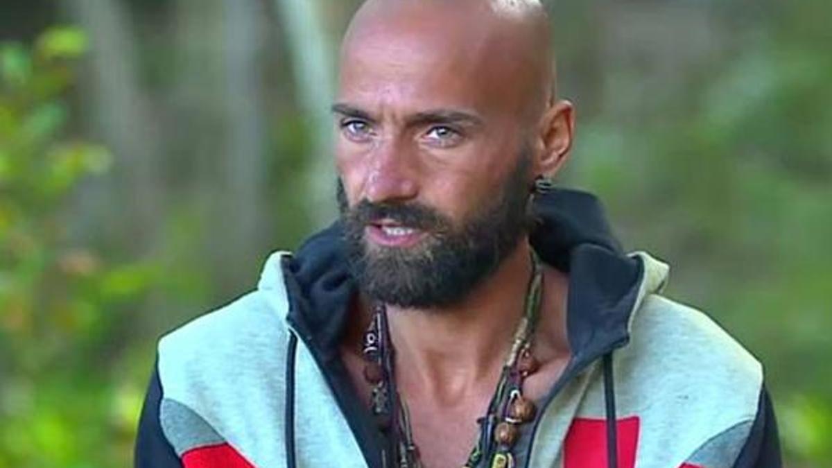 Survivor Anıl Karakurt Kimdir?