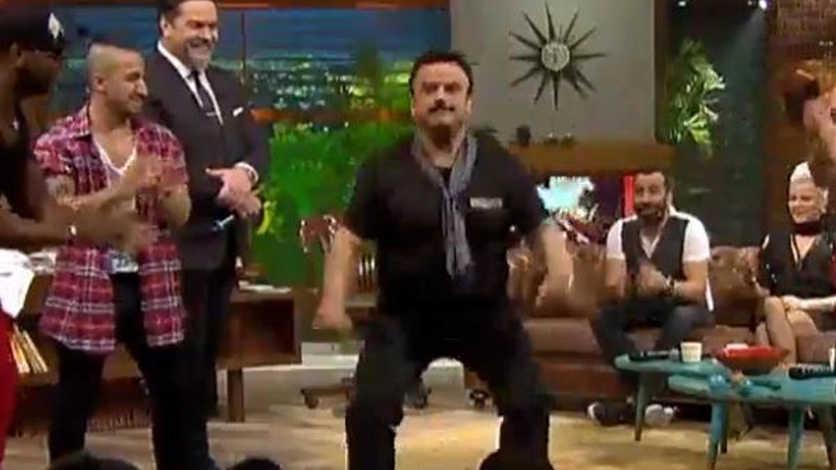 Beyaz Show'da Bülent Serttaş'ın dansı krize soktu!