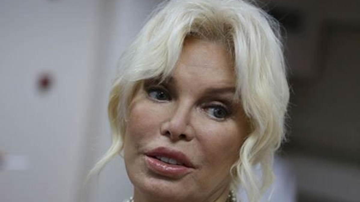 Ajda Pekkan bırakıyor mu? Açıklama geldi...