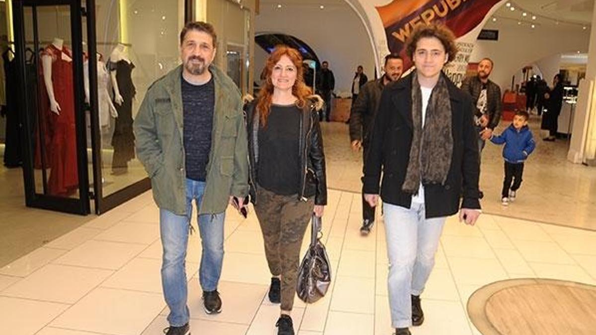 ‘Uyduruk bir koltukta yatıyorum’