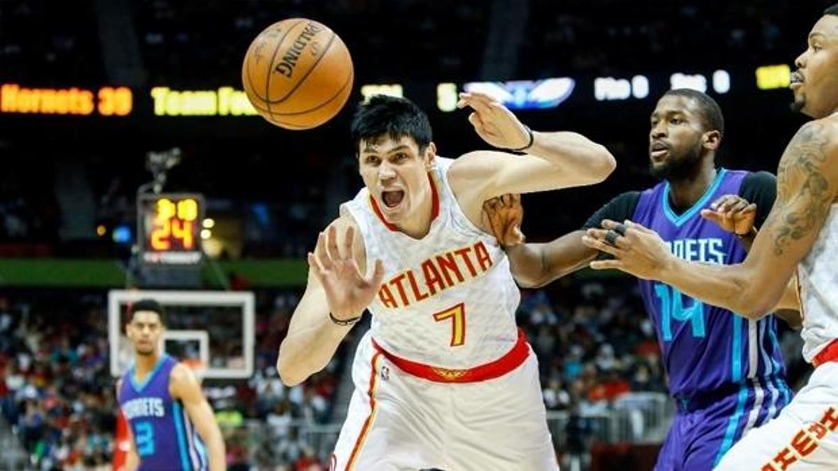 Atlanta Hawks beşinciliği garantiledi