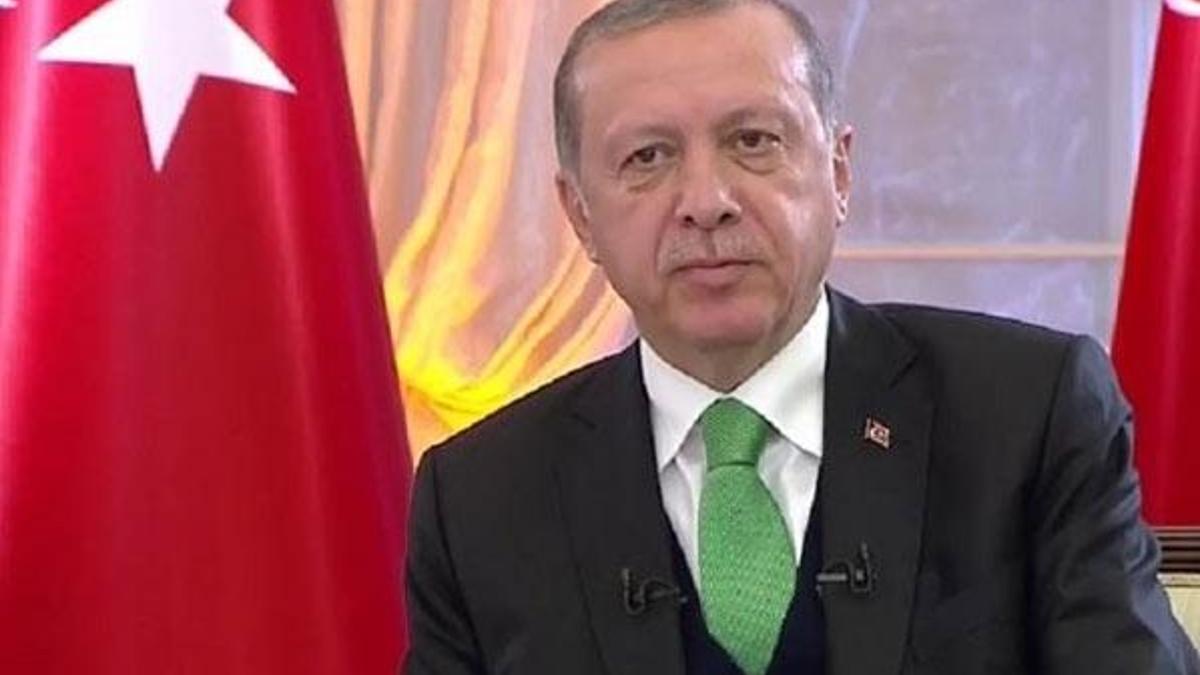 Erdoğan'dan canlı yayında anket açıklaması!