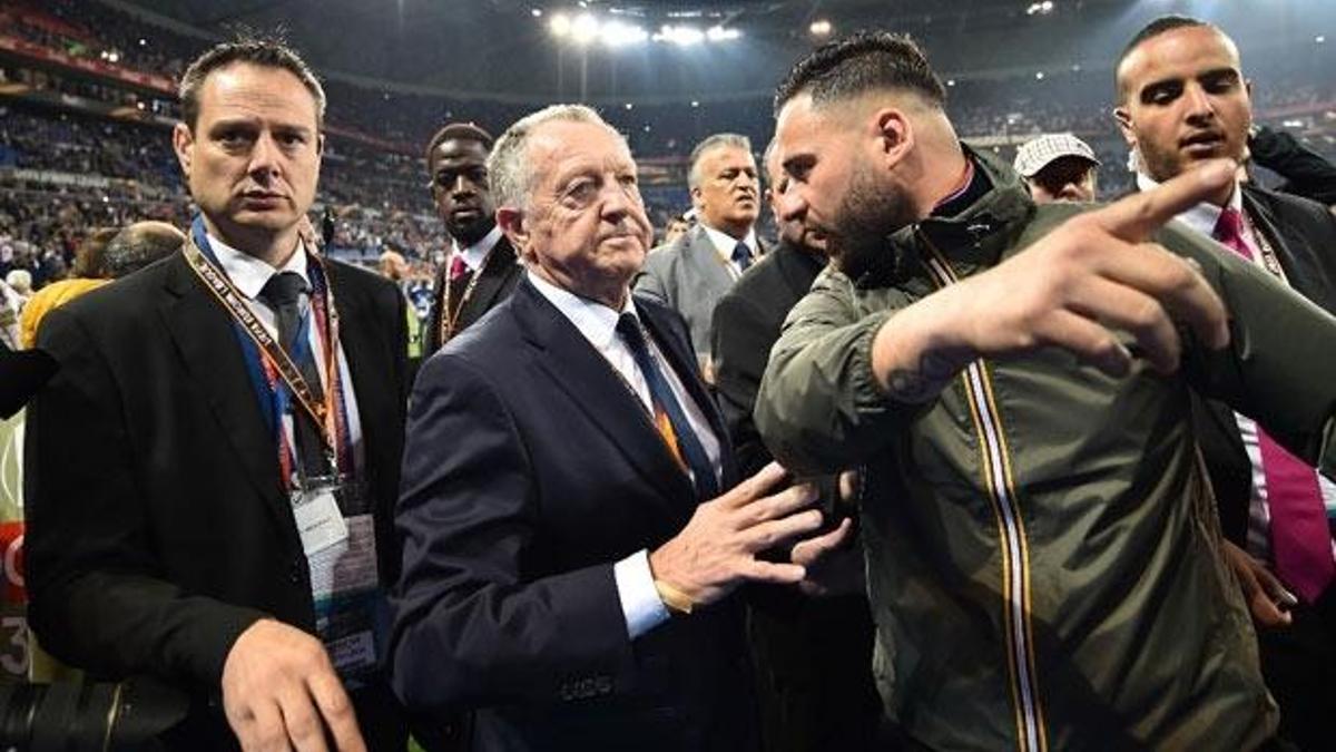 Lyon Başkanı Aulas: "İstanbul'daki maç seyircisiz..."