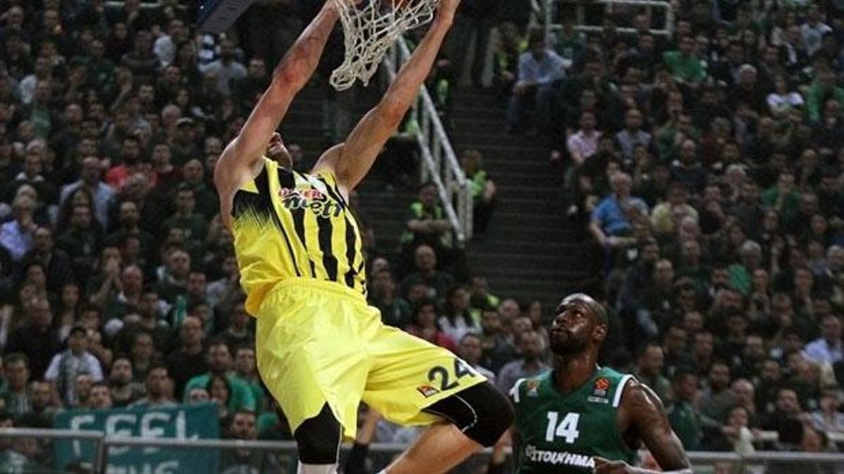 F.Bahçe, Türk takımlarının şansızlığını sonlandırdı