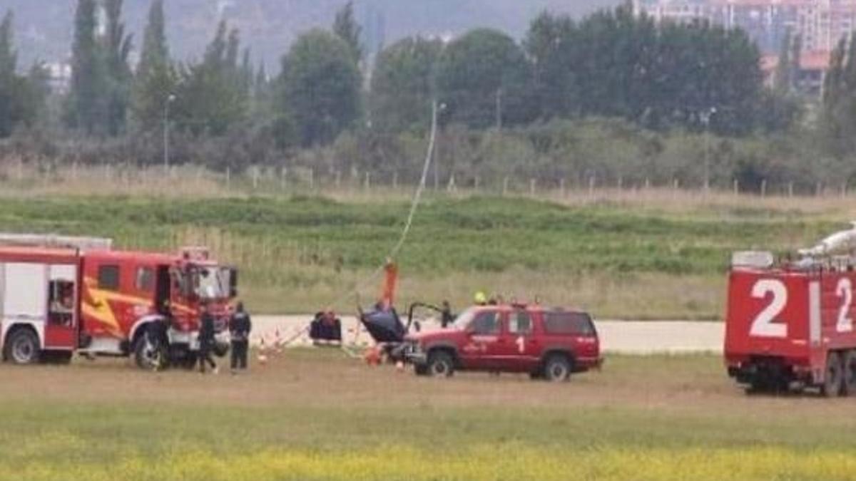 Balıkesir'de 'gyrocopter' kazası
