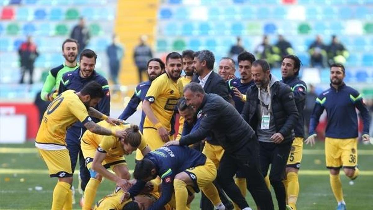 Şampiyon Ankaragücü!