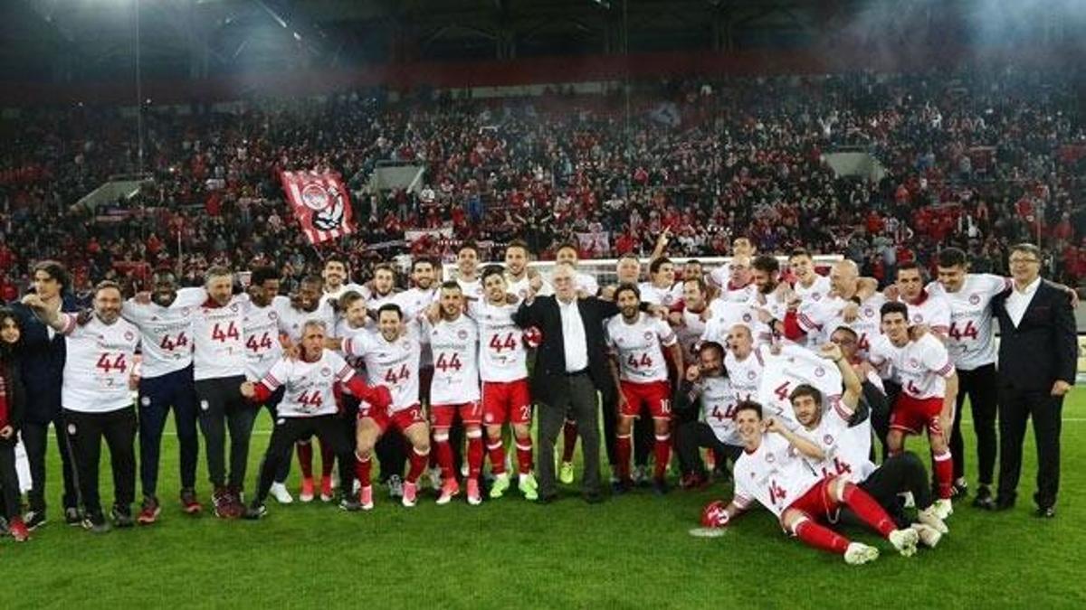 Yunanistan'da şampiyon Olympiakos