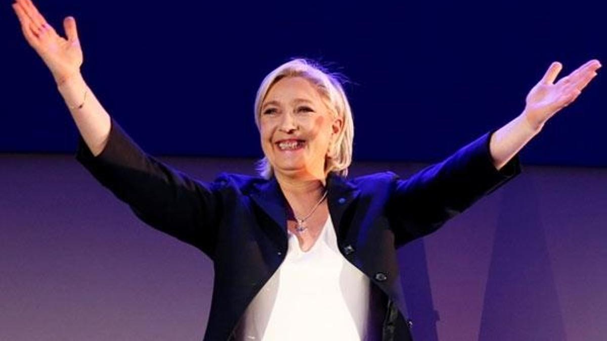 Le Pen: Fransız halkını Elysee'ye götürecek ilk aşama aşıldı