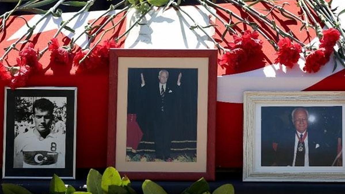 Erdoğan Teziç son yolculuğuna uğurlandı