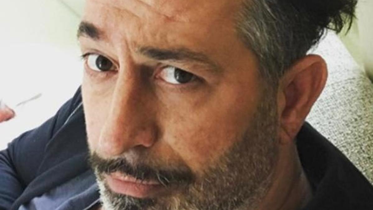 Cem Yılmaz'dan Atatürk’lü paylaşım