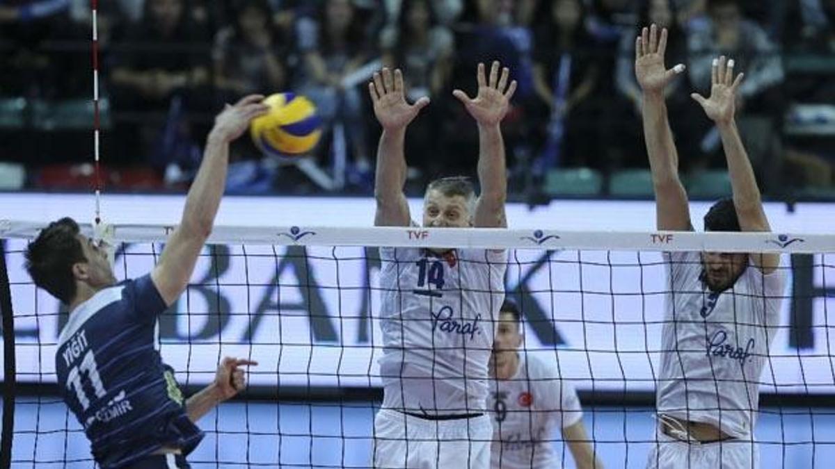 Halkbank seride 1-0 öne geçti