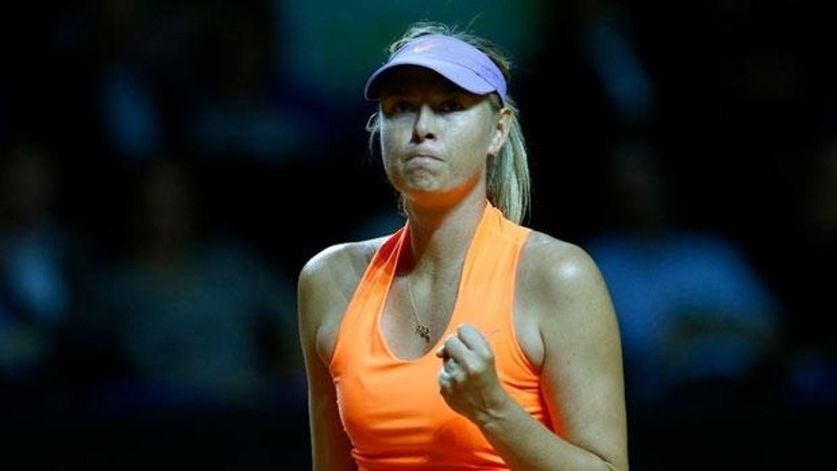 Sharapova galibiyetle döndü