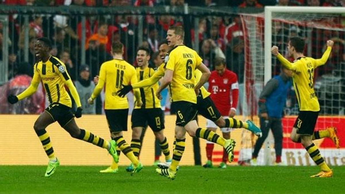 Bayern'e bir darbede Dortmund'dan