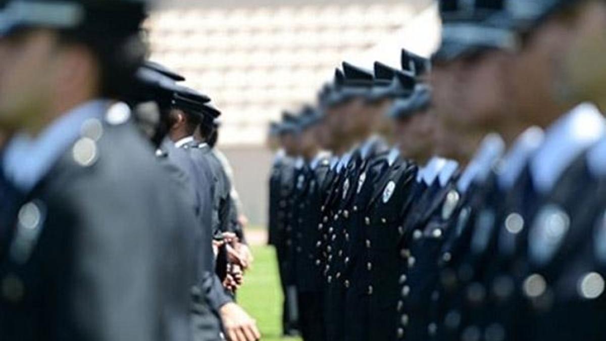 Emniyete operasyonda kritik isimler alındı