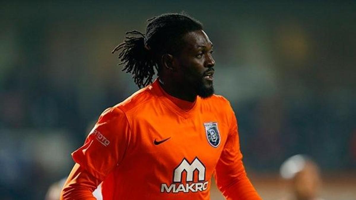 Emmanuel Adebayor: Kollarımda can verdi