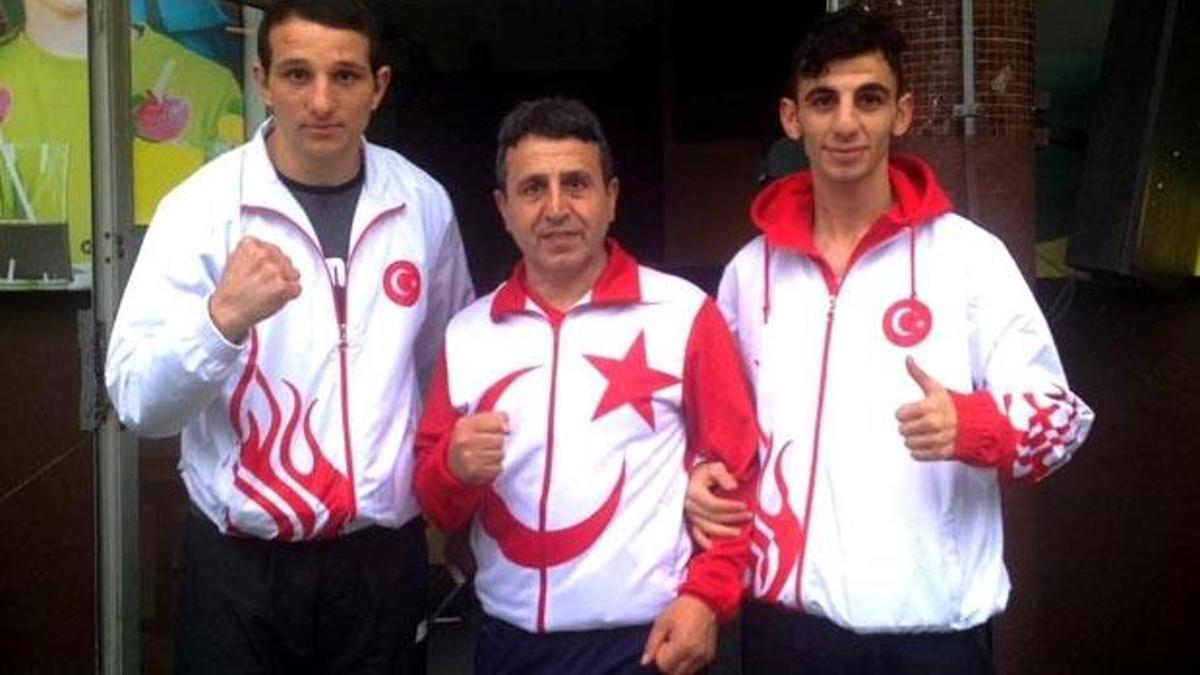 Türk boksörlerden iki madalya